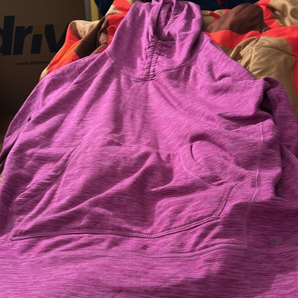 Marc New York packable purple work out shirt w/ hood - Picture 1 of 3